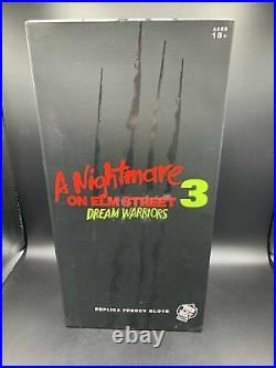 A Nightmare On Elm Street 3 Dream Warriors Replica Freddy Glove