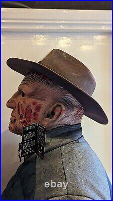 A Nightmare On Elm Street Deluxe Freddy Krueger Mask With Fedora Hat