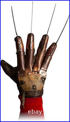 A Nightmare On Elm Street Deluxe Freddy Krueger Replica Glove