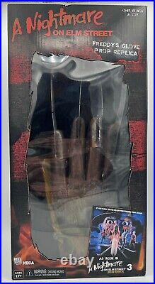 Collectable figurines A NIGHTMARE ON ELM STREET FEDDY'S GLOVE