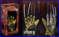 FREDDY KRUEGER'S GLOVE Collectible PROP REPLICA Nightmare of Elm Street NECA NEW