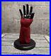 Freddy_Krueger_Glove_Stand_Display_with_Sweater_A_Nightmare_On_Elm_Street_Prop_01_cveq