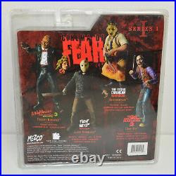 Friday the 13th-Mezco Figure Jason Voorhes-Cinema of Fear Series 1 NEW