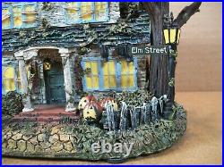 Hawthorne Village of Horror Classics A Nightmare On Elm Street-842 Elm Street