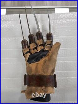 NECA 2010 Freddy's Glove Prop Replica A Nightmare On Elm Street