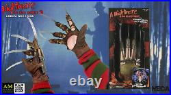 NECA A Nightmare On Elm Street Replica 11 Freddy Krueger Glove
