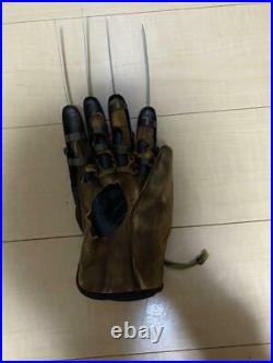 NECA Nightmare On Elm Street Freddy Krueger Adult Prop Replica Glove Used