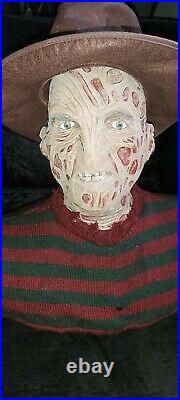 NECA Nightmare on Elm Street Freddy Krueger Life size Horror Bust Halloween prop