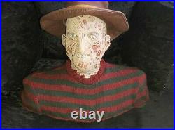 NECA Nightmare on Elm Street Freddy Krueger Life size Talking Horror Bust in box