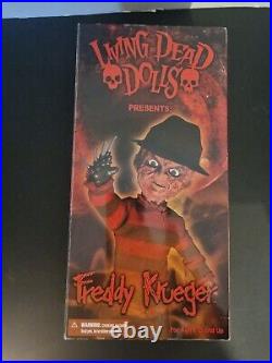 NIGHTMARE ON ELM STREET Freddy Krueger Living Dead Doll