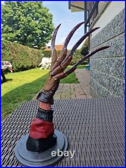 Nightmare On Elm Street Freddy Krueger Glove Hand Painted 36cm