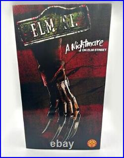 ROBERT ENGLUND SIGNED A Nightmare on Elm Street Freddy Metal Glove COA & PIC